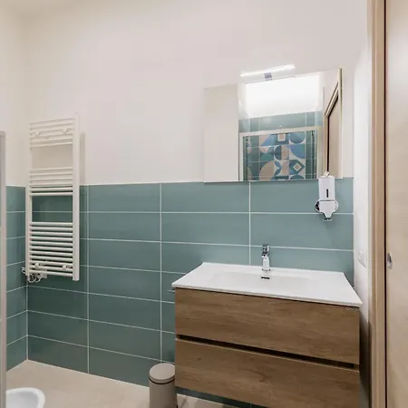 게스트하우스 O' Munasterio E Santa Chiara 4*